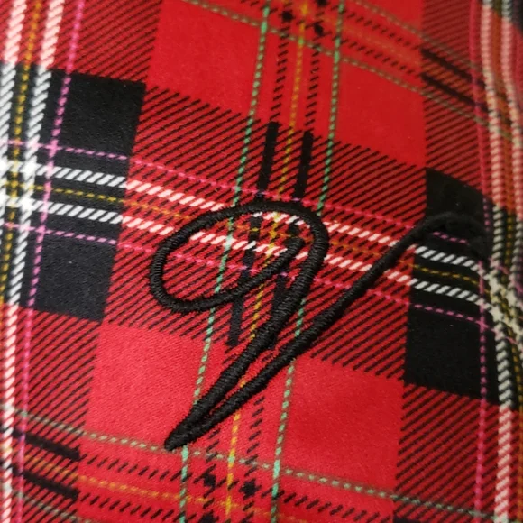 🆕️Victoria's Secret Signature Satin Slippers - Picture 5 of 12